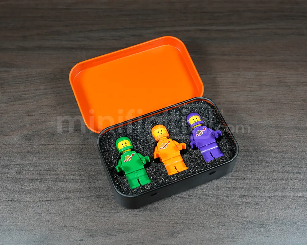 MinifigTin™ Three Classic Space Minifig Case with Foam Insert - Image 3