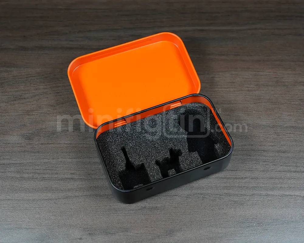 MinifigTin™ Minifig Case with Foam Insert (Tintin) - Image 4