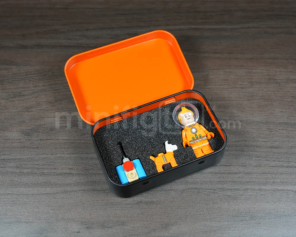 MinifigTin™ Minifig Case with Foam Insert (Tintin) - Image 3
